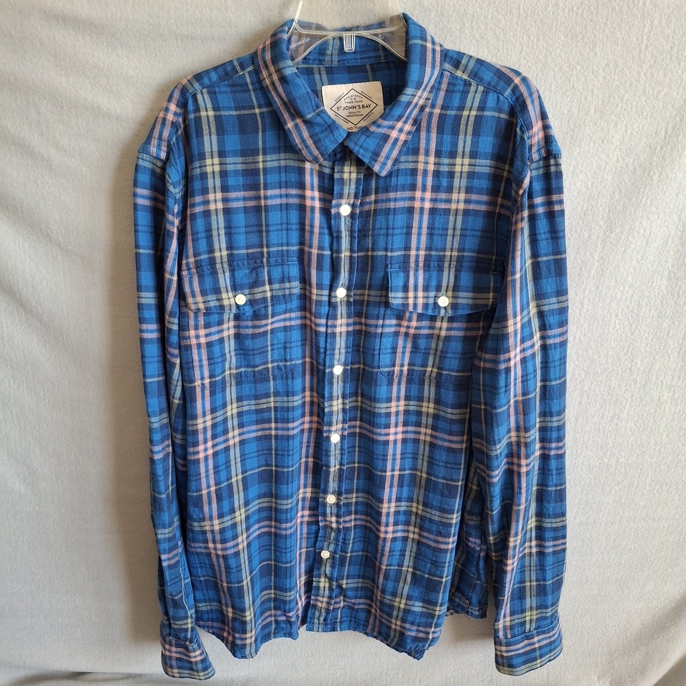 St. John's Bay Men's Large Blue Plaid Flannel Shirt No Tuck Cotton Long Sleeve